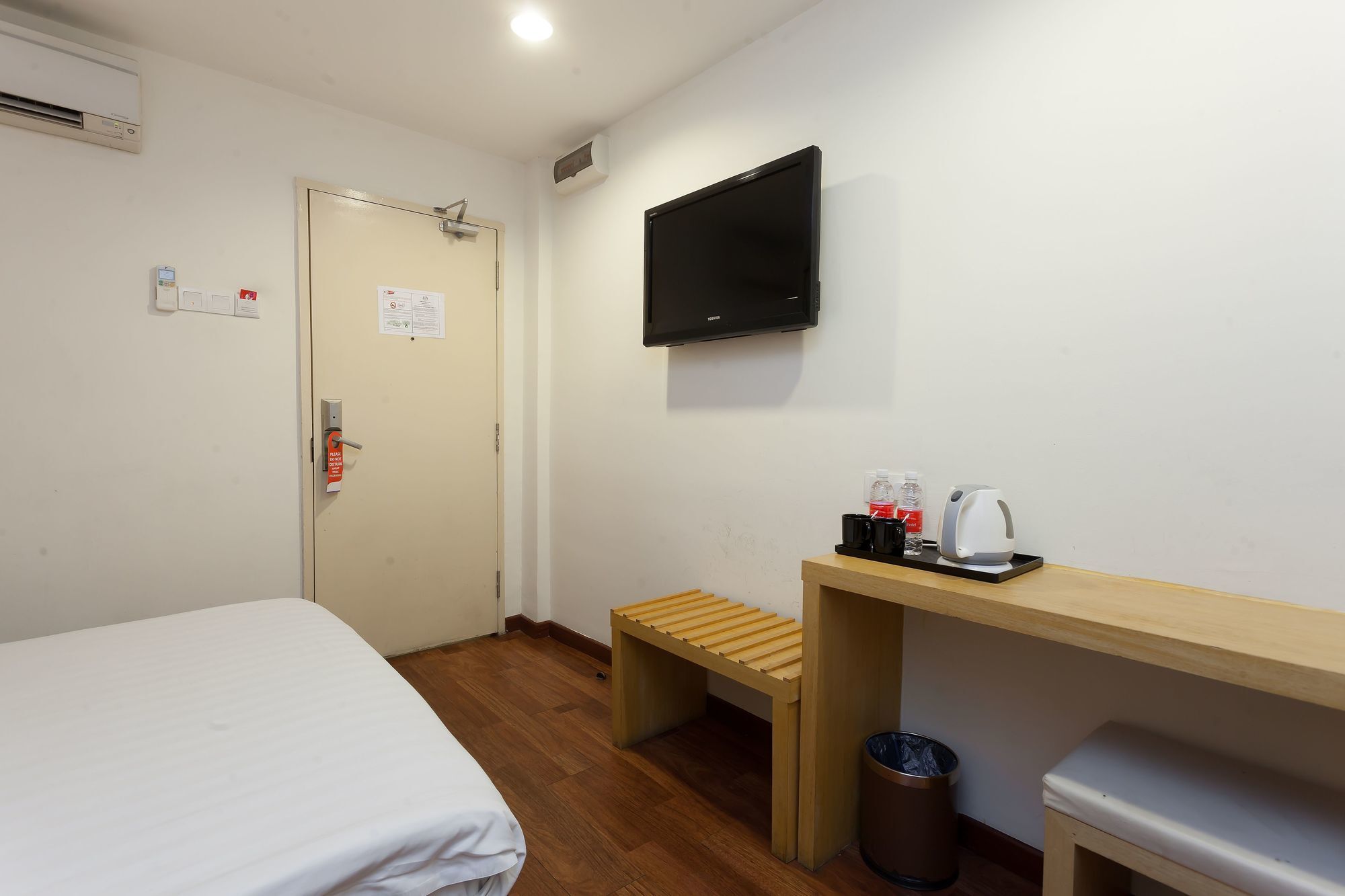 Zen Rooms Opposite Ymca Kuala Lumpur Exterior foto